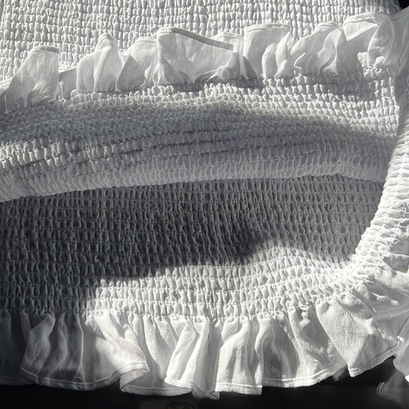 Gianni Bini
Alli Square Neck Short Puff Sleeve Smocked Dress - Picture 6 of 9